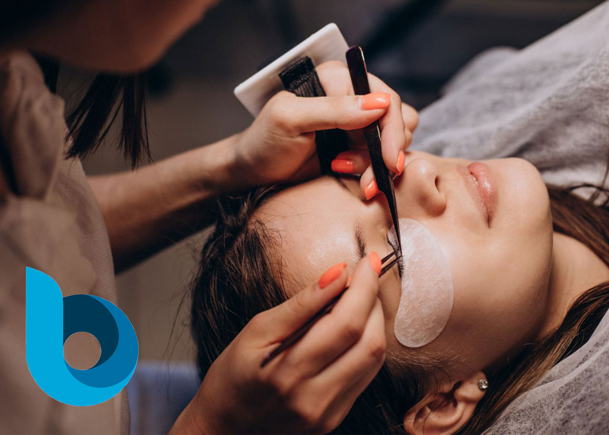 اکستنشن مژه چیست و بهترین اکستنشن کار مژه کیست؟